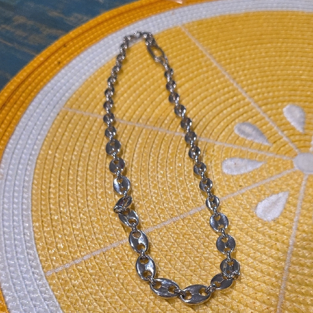 Elegant‎ Silver Chain Necklace